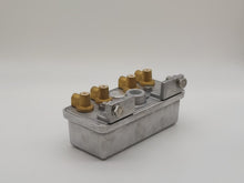 AMP30000 110 Volt Turbo 4-Solenoid Enclosure AMP30000 110 Volt Turbo 4-Solenoid Enclosure