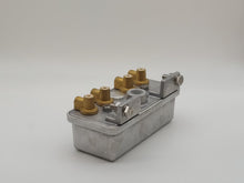 AMP30000 110 Volt Turbo 4-Solenoid Enclosure AMP30000 110 Volt Turbo 4-Solenoid Enclosure