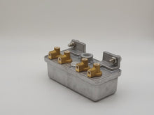 AMP30000 110 Volt Turbo 4-Solenoid Enclosure AMP30000 110 Volt Turbo 4-Solenoid Enclosure